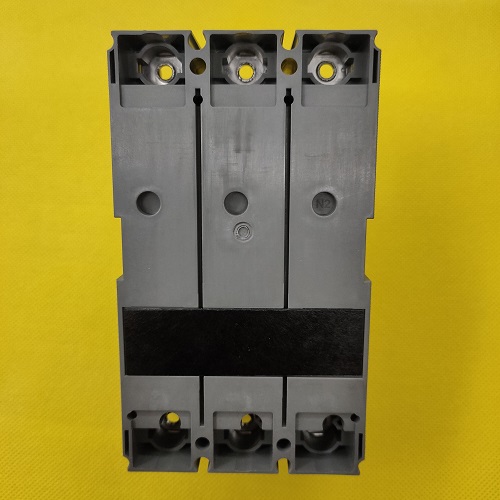 Cầu dao điện MCCB 3 pha LS ABN53C-15A